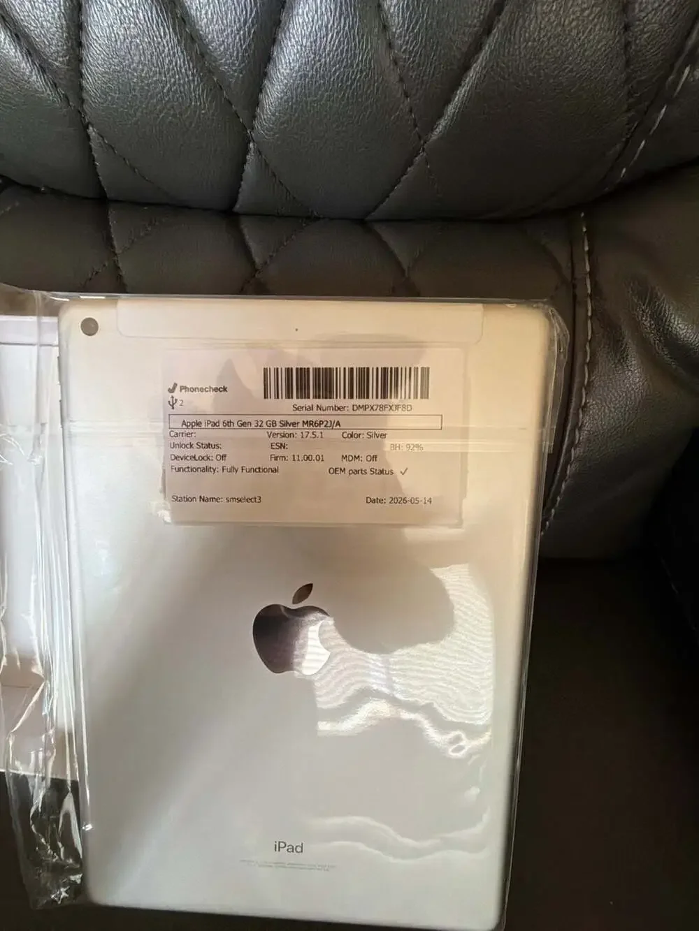 Unlocked for any carrier Apple iPad 6th Gen 32GB Silver (Refurbished)